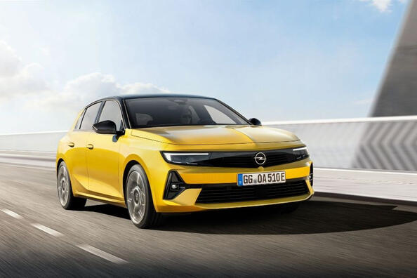 Aperçu de la berline compacte Opel Astra de la sixième génération