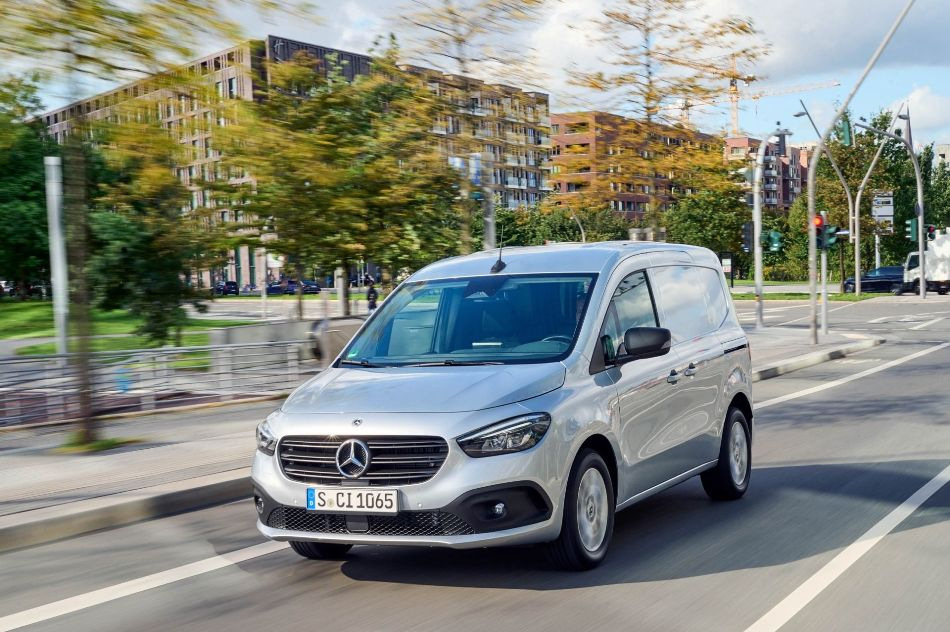 Aperçu du fourgon citadin compact Mercedes-Benz Citan Furgon