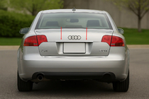 Audi A4 B7 2004-2008 Encadrement au-dessus de la plaque (Carmos inox) V-2 photo 1