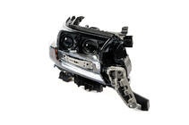 Toyota Land Cruiser 200 2007-2021 Phare avant droit 2016+ (Executive) photo 4