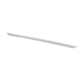 Baguette chromée au-dessus de la plaque d'immatriculation (inox) photo 2