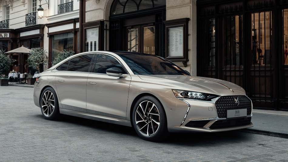 Test de la berline premium française DS 9