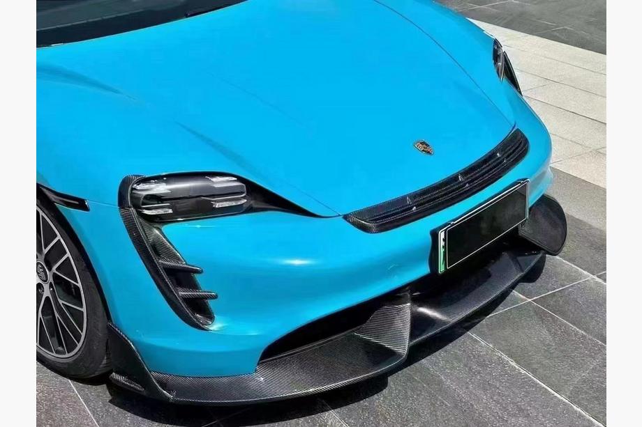 Porsche Taycan 2019- Kit Carrosserie Complet Image