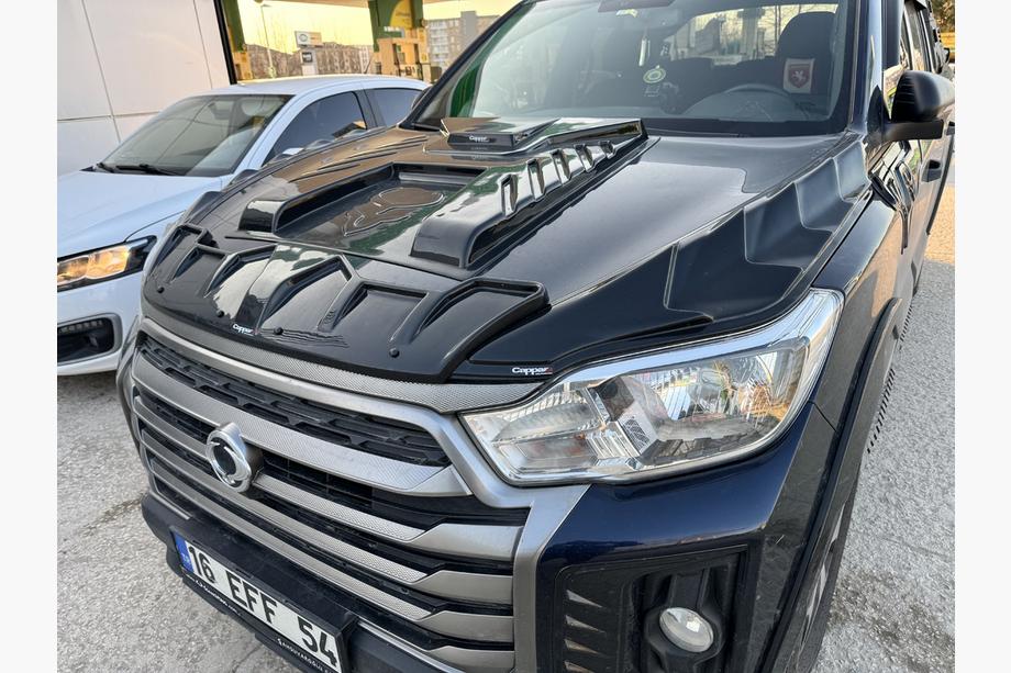 SsangYong Musso II 2018– Prise d'air de capot Dragon (ABS) Image
