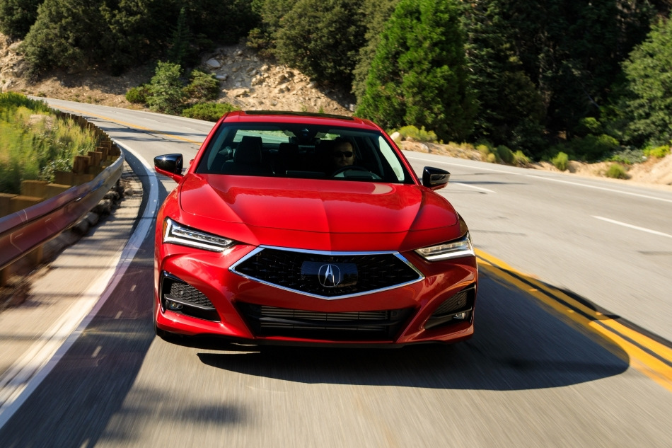 Acura TLX II génération : berline au statut premium