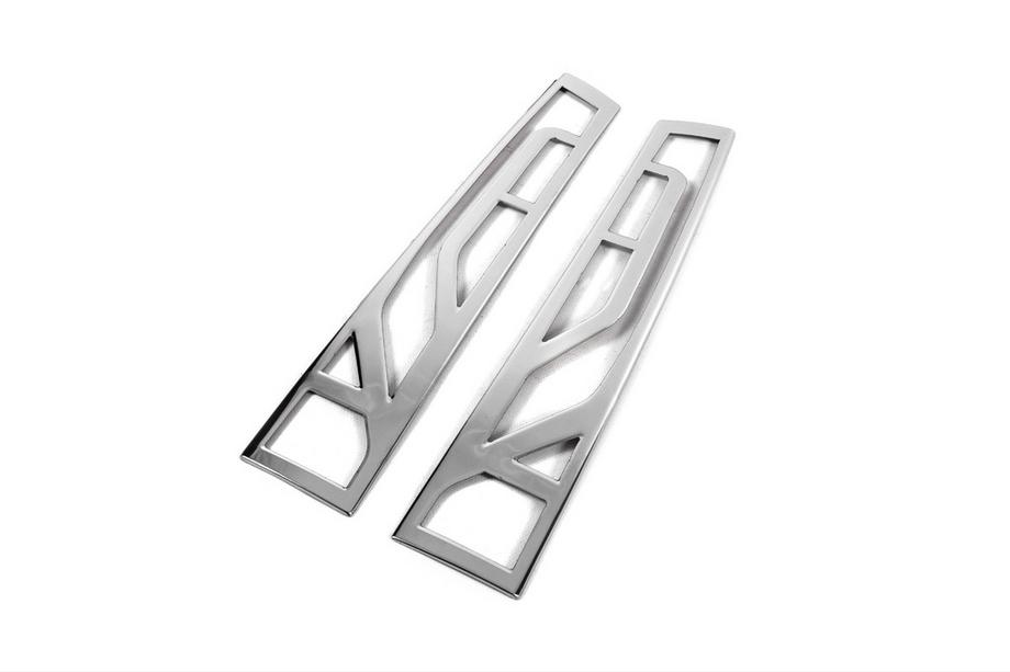 Mercedes Sprinter W907/W910 2018- Caches Feux Arrière V-1 (2 pcs, inox) Carmos Photo 4