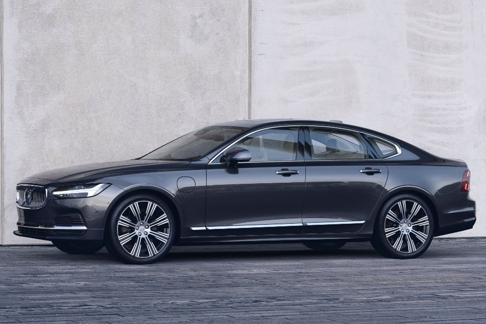 Examen de la berline premium Volvo S90 mise à jour
