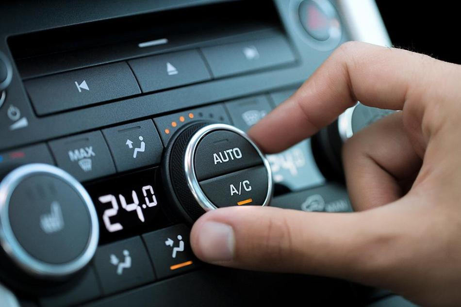 Comment bien utiliser le climatiseur dans une voiture par temps chaud ?