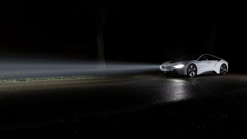 Phares laser : fiction ou avenir de l’automobile ?