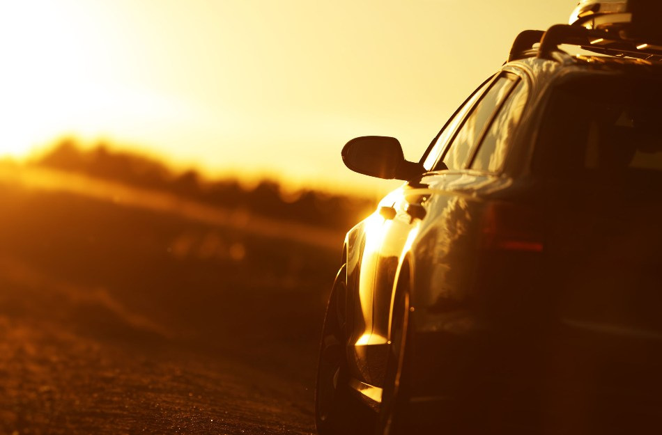 Que se passera-t-il si la voiture reste longtemps au soleil ?