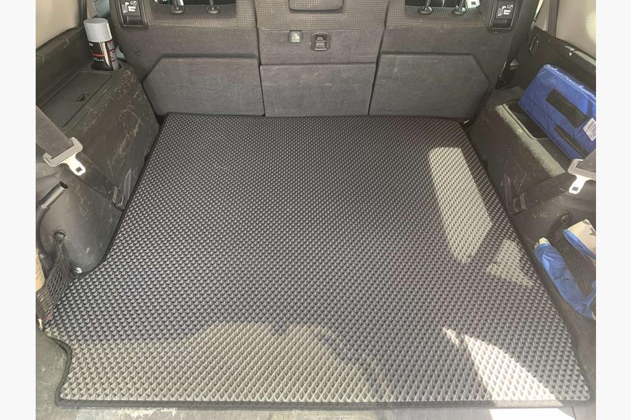 Nissan Pathfinder R51 2005-2014 Tapis de coffre EVA (noir) Image