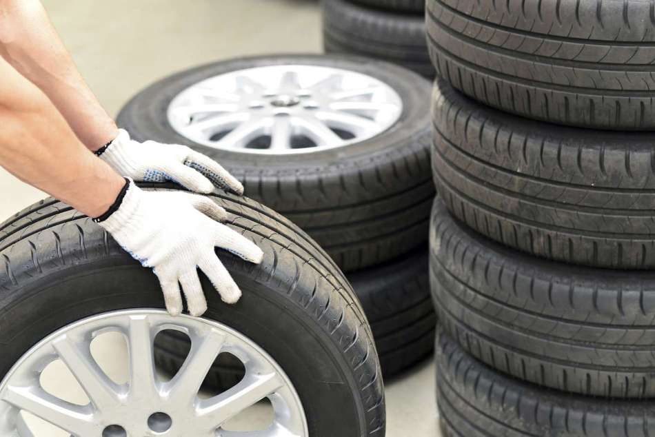 Comment choisir les jantes et pneus parfaits pour une voiture ?