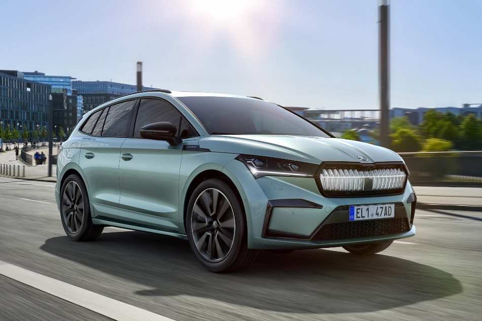 Skoda Enyaq iV : le crossover électrique tchèque à la conquête de l’espace