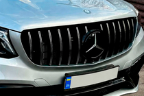 Mercedes GL/GLS class X166 2012-2019 Emblème avant sous verre, contour noir a0008880111 (Pour GLS) photo 8