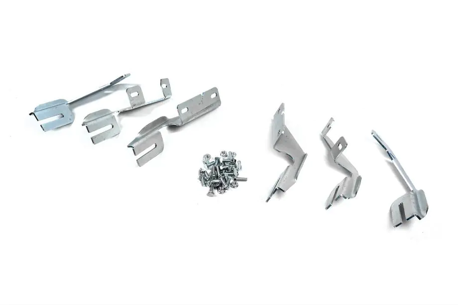 Toyota Hilux 2015- Supports de fixation pour marchepieds latéraux Photo 2