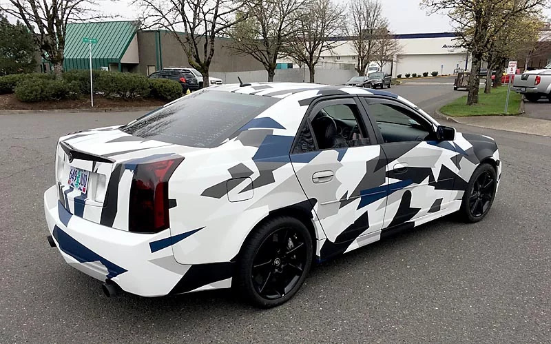 Vinylographie ou aérographe : un choix judicieux pour un passionné d’automobile