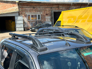 Toyota Hilux 2015- Barres de toit Shark avec traverse photo 1