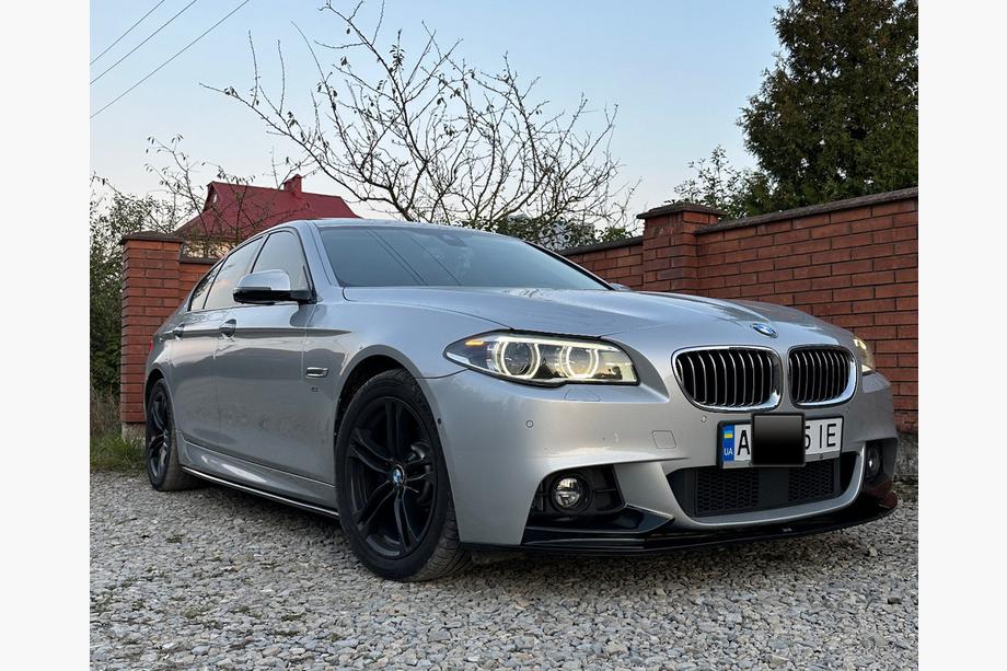 BMW 5 Series F10/F11 2010–2016 Lame avant DPT Lip V-1 (pour M-Performance, noir brillant) Image