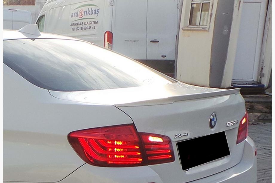 BMW 5 Series F10/F11 2010–2016 Aileron MP-Style (pour F10, Noir Brillant) Photo 6