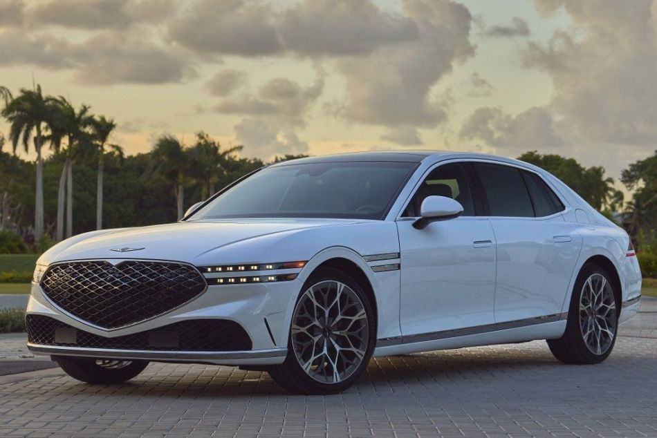 Examen de la berline de luxe de deuxième génération Genesis G90