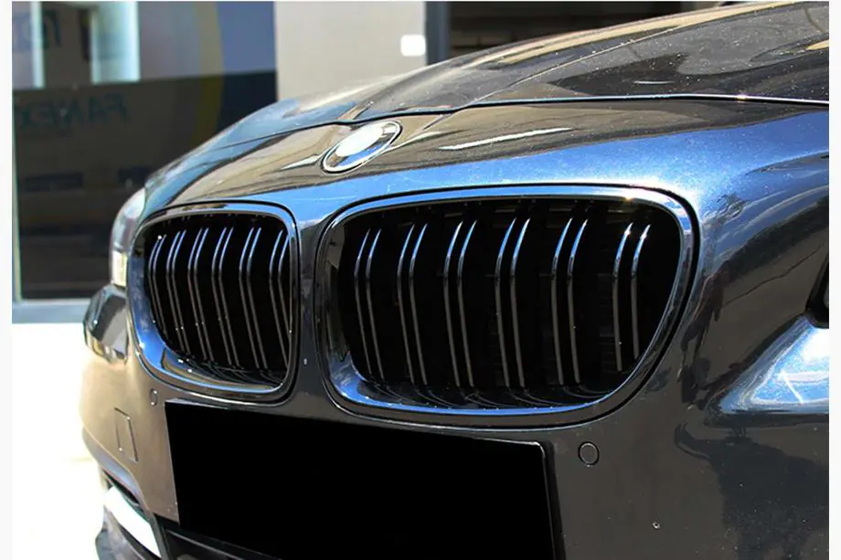 BMW 5 Series F10/F11 2010–2016 Calandre M-Look (Noir Brillant) Photo 7