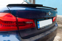 BMW Série 5 G30/G31 2017–2023 Aileron M4-Style (Noir Brillant) photo 1
