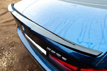 BMW Série 5 G30/G31 2017–2023 Aileron M4-Style (Noir Brillant) photo 3