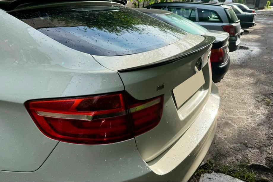 BMW X6 E71 2008–2014 Aileron DPT (Noir Brillant) Image