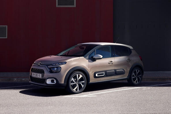Examen de la berline de ville mise à jour Citroën C3