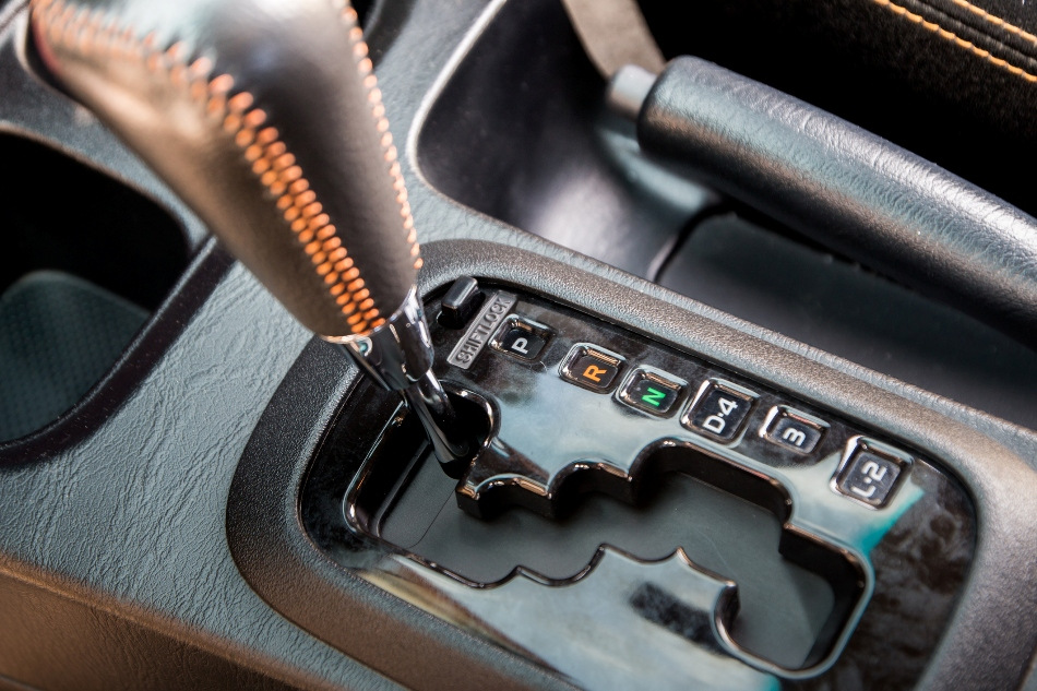 Comment économiser du carburant sur une voiture à transmission automatique ?