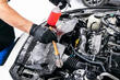Comment bien laver le compartiment moteur d’une voiture photo 1