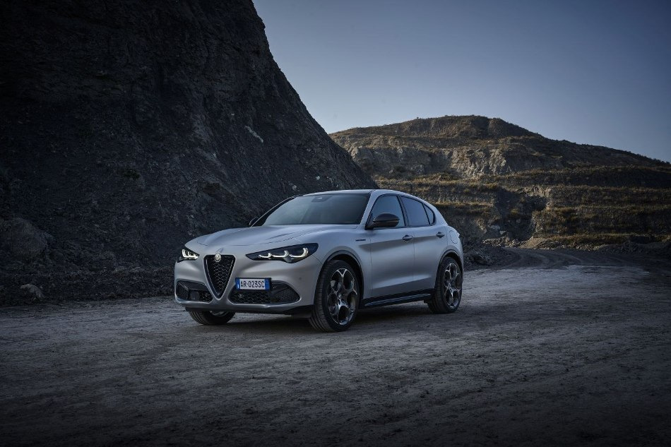 Examen du crossover italien mis à jour Alfa Romeo Stelvio