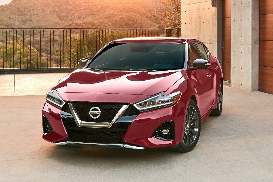 Un essai de la berline confortable et élégante Nissan Maxima