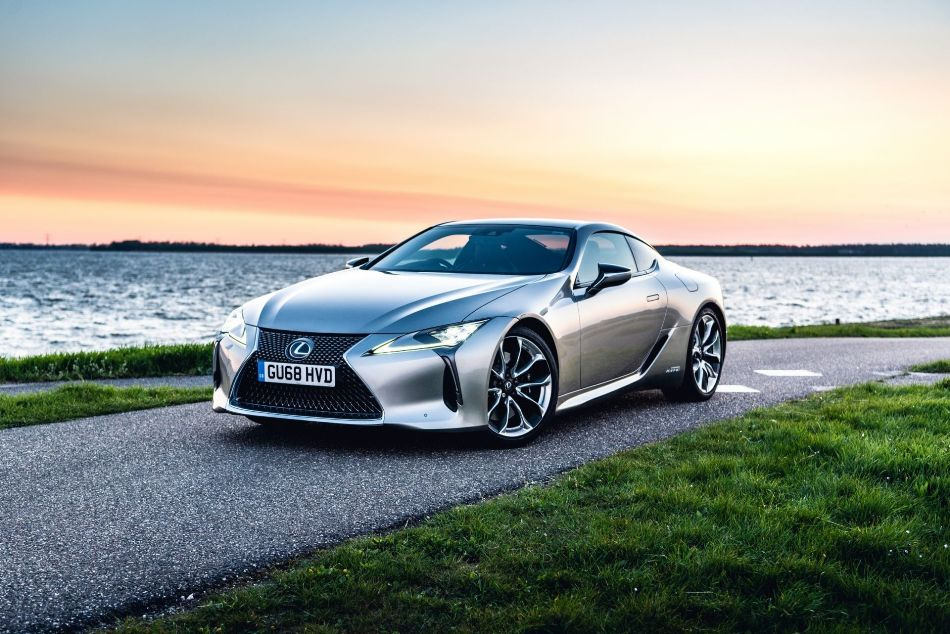 Lexus LC 500h : voiture de sport hybride