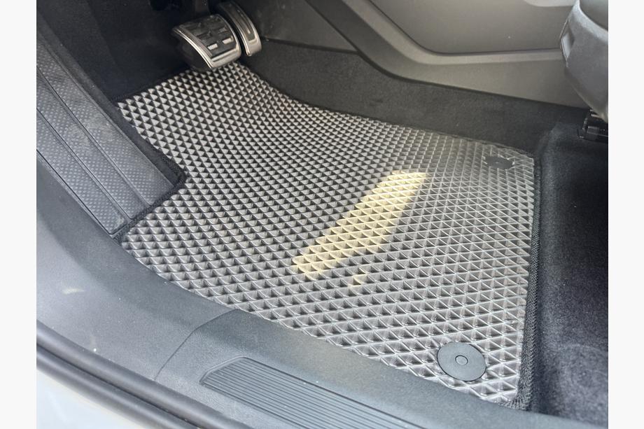 Audi Q4 e-Tron 2021- Tapis de sol EVA (Noir) Image