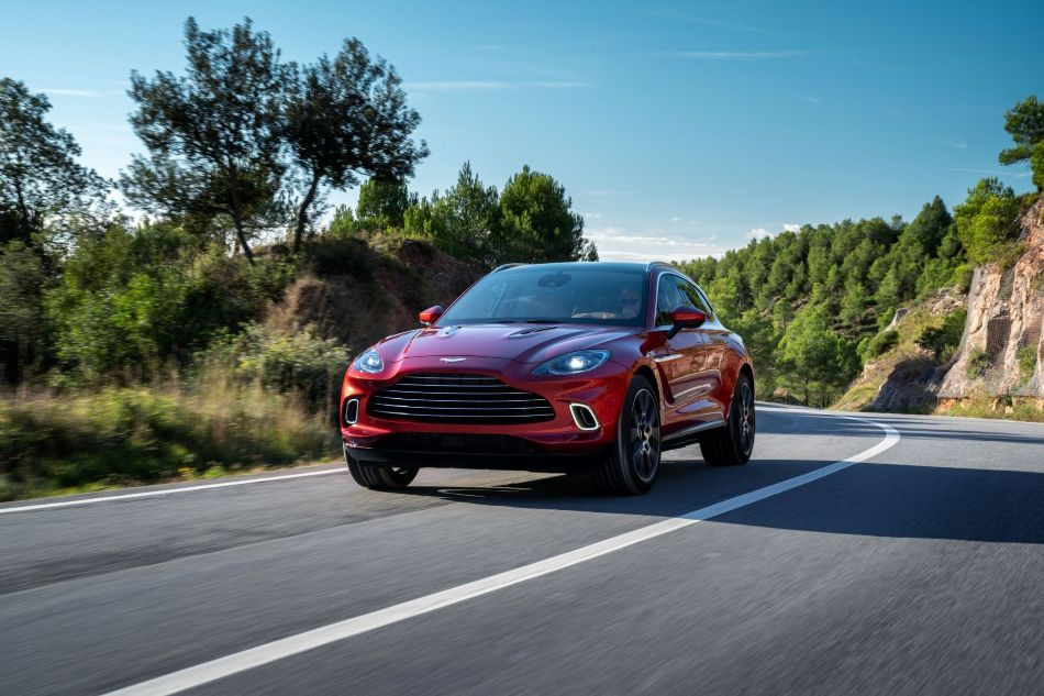 Test du crossover sportif britannique Aston Martin DBX