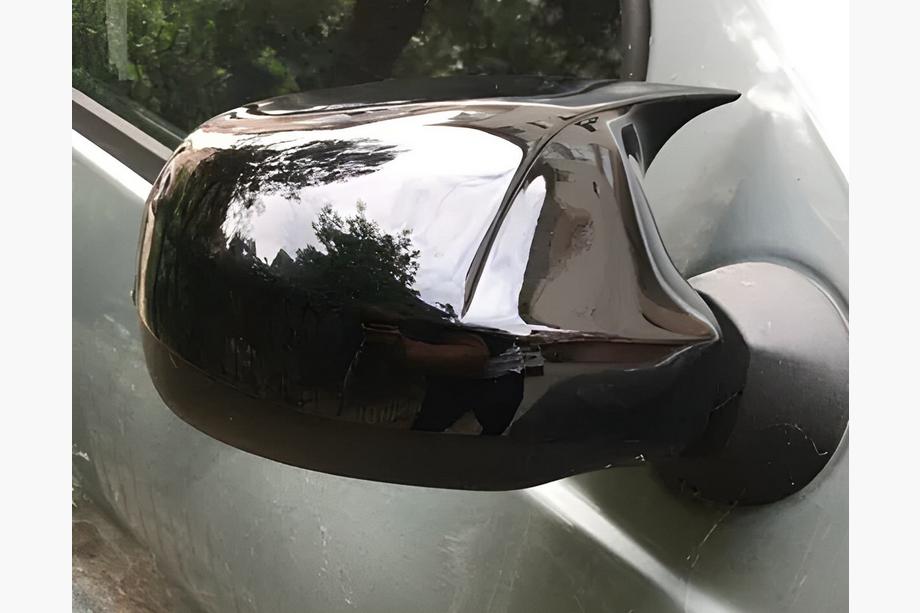 Renault Duster 2008–2017 Coques de Rétroviseurs BMW-Style (2 pcs) V-2 Image