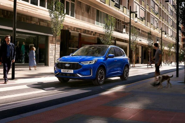 Ford Kuga 2024 : un crossover mis à jour avec de nouvelles fonctionnalités