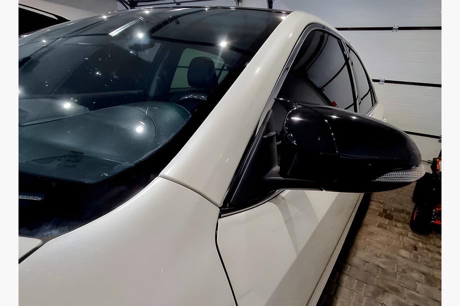 Toyota C-HR 2016-2023 Coques de Rétroviseurs BMW-Style (2 pcs) Image