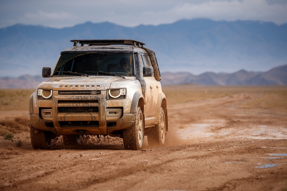 Test du grand et puissant SUV Land Rover Defender 110