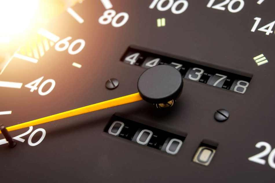 Comment déterminer si le kilométrage de la voiture a été tordu ?