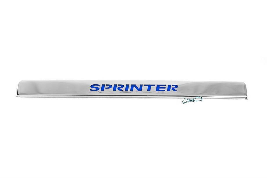 Mercedes Sprinter W906 2006–2018 Destockage Baguette Chromee au-dessus de la Plaque avec Eclairage (Inox) Image