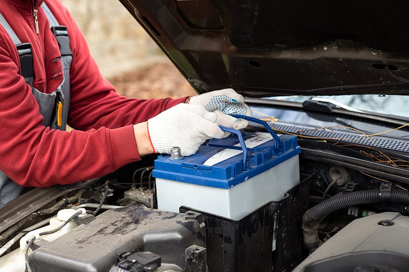 Comment prolonger la durée de vie d’une batterie de voiture