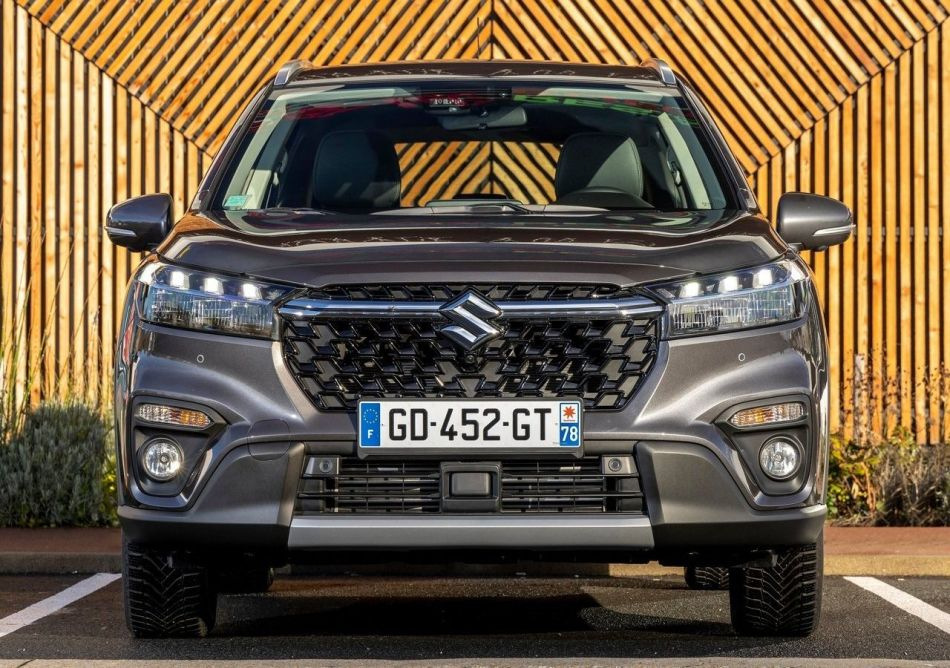 Ce que propose le Suzuki S-Cross : un aperçu des caractéristiques et des équipements