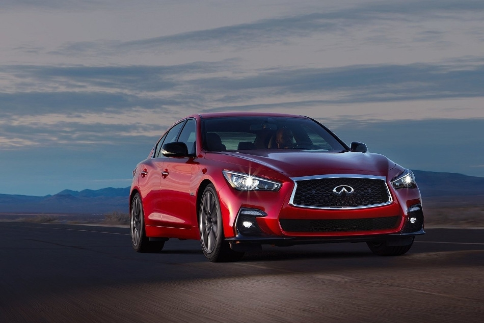 Essai de la berline haut de gamme Infiniti Q50
