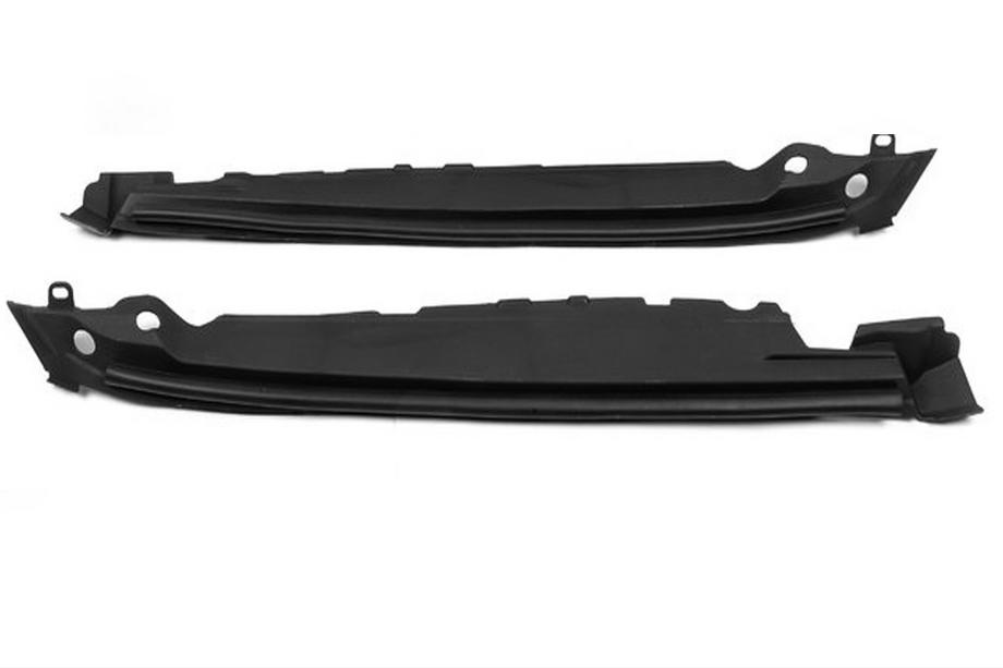 Toyota Land Cruiser 200 2007-2021 Plastique sous capot pour ailes (2016+) Image