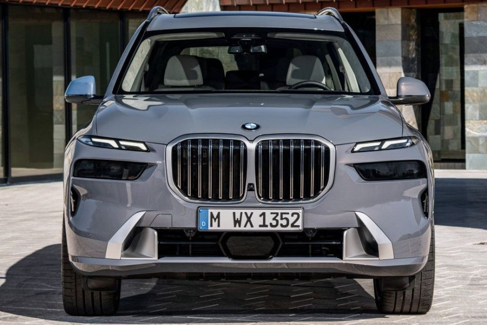 Examen du crossover de luxe BMW X7 mis à jour