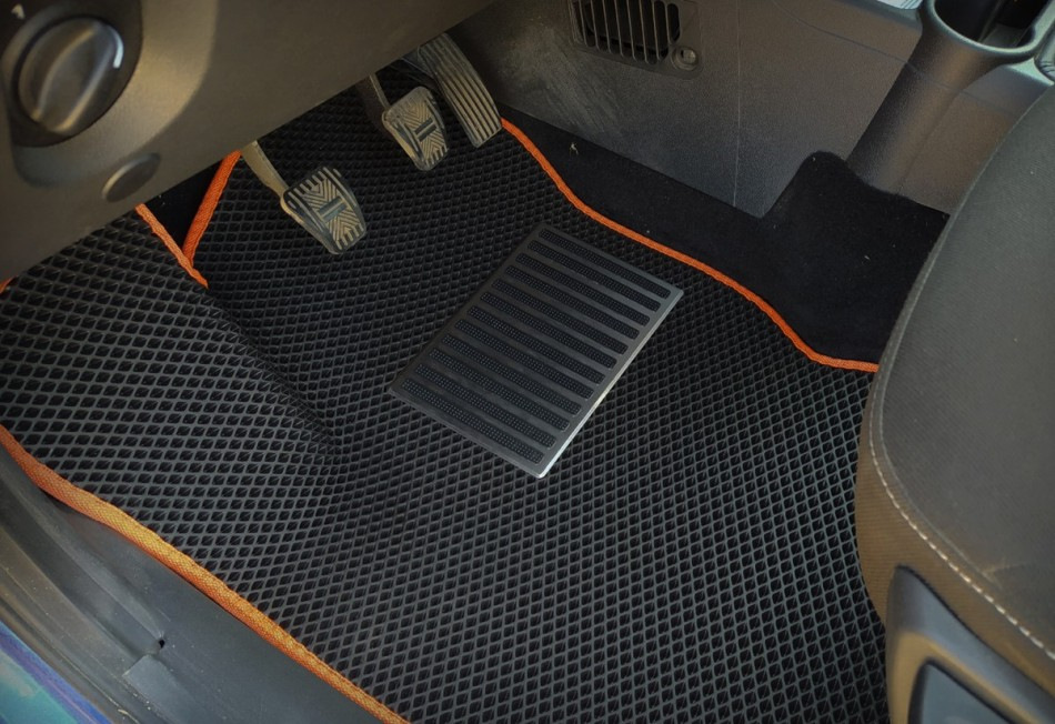 Pourquoi avez-vous besoin d’un cintre sur un tapis de voiture ?