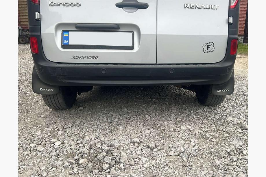 Renault Kangoo 2008–2020 Bavettes Sur Mesure EuroCap Avant Image
