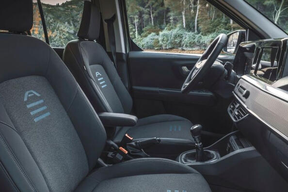 Essai du Ford Tourneo Courier 2023 de deuxième génération Photo 4